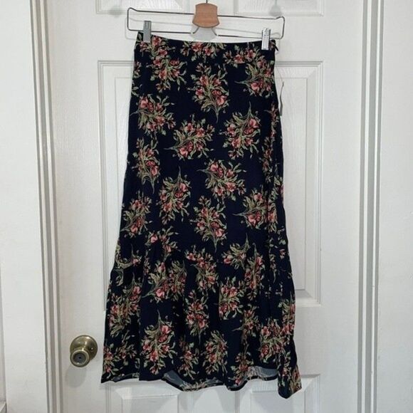 Flynn Skye Dresses & Skirts - Flynn Skye Womens Size Small Maxi Floral Print Skirt